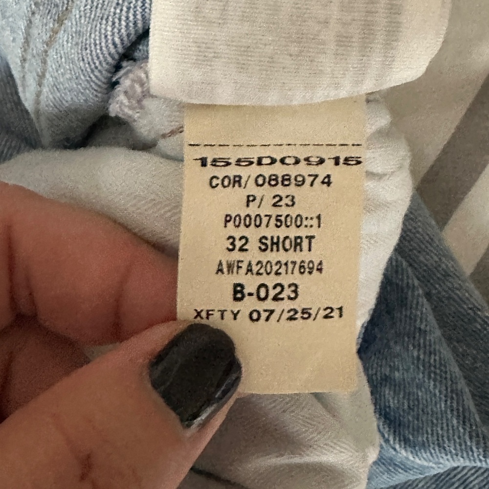 Abercrombie & Fitch The 90's Straight Ultra High Rise Size 32 14S Light Wash - Picture 4 of 7